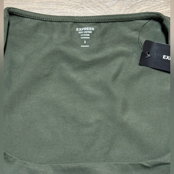 Express NWT stretch body contour square neck top - Picture 4 of 6